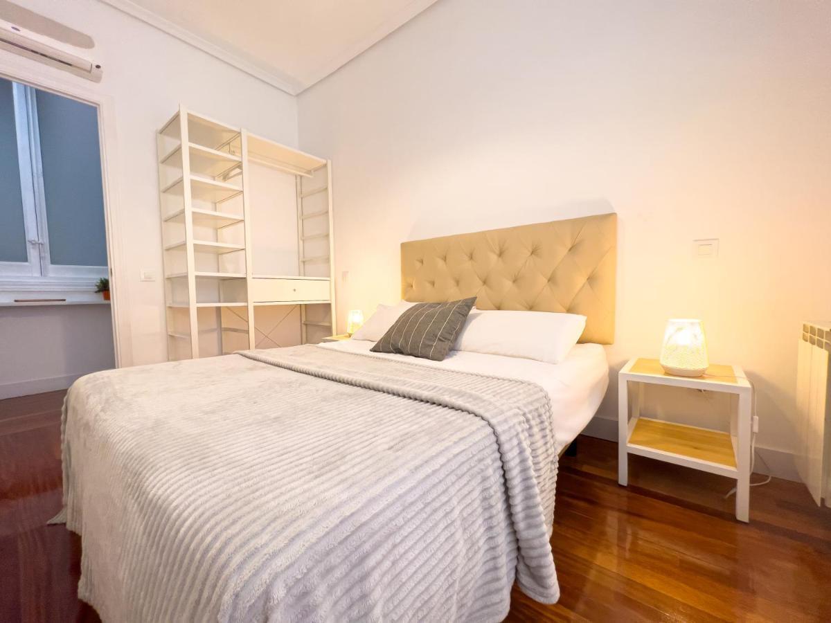Callao Suites マドリード エクステリア 写真