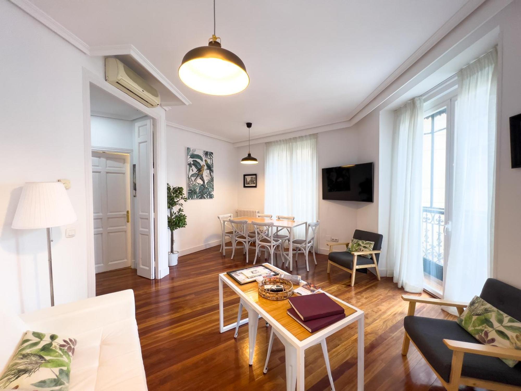 Callao Suites マドリード エクステリア 写真